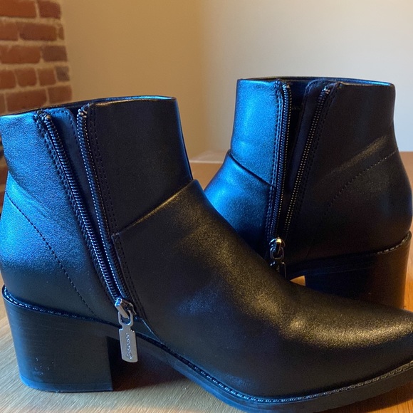 🎉Blondo Eileen 🎉 Waterproof Ankle Boots 8 - Picture 7 of 10